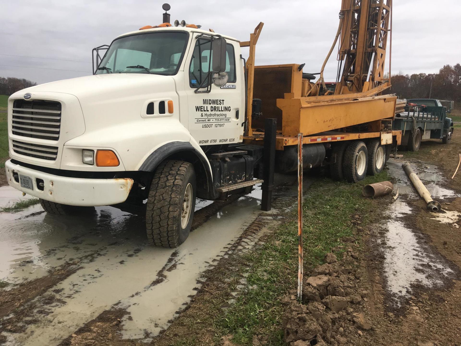 Well drilling services