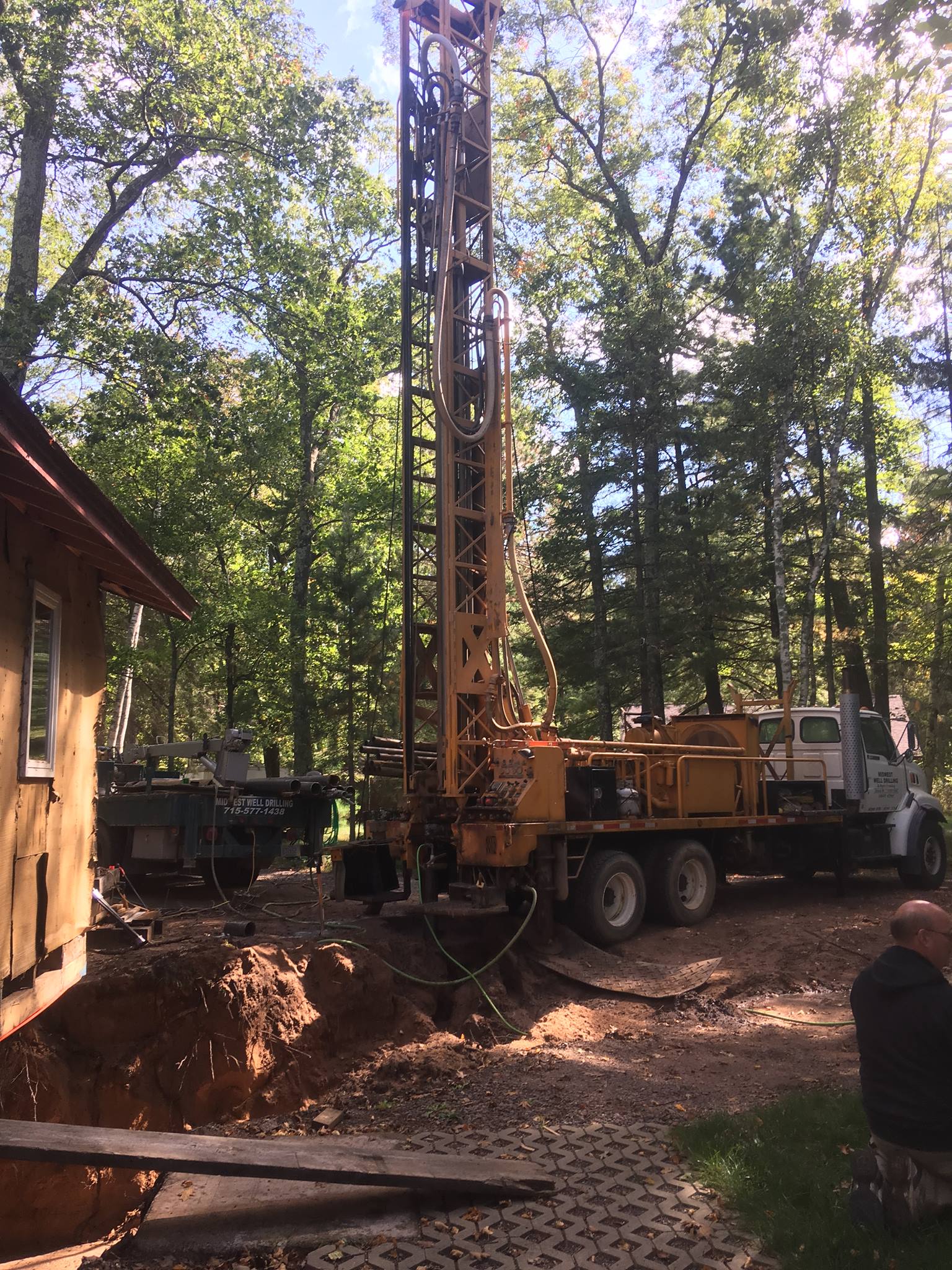 Well drilling services