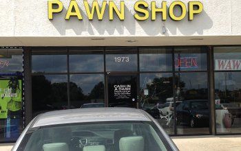 Cash In A Dash Pawn Shop outside view