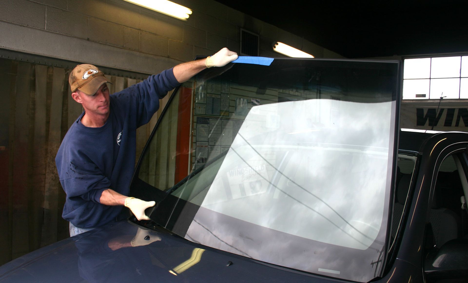 Miguel's Auto Glass