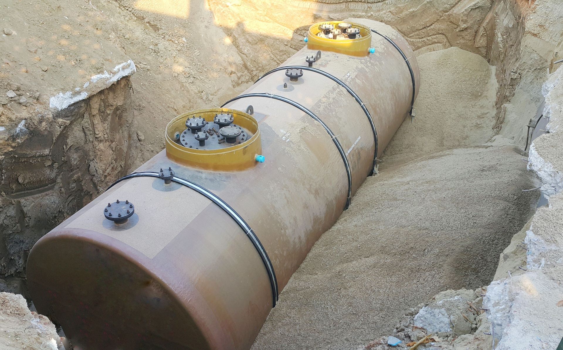 Top 3 Benefits of Professional Oil Tank Services