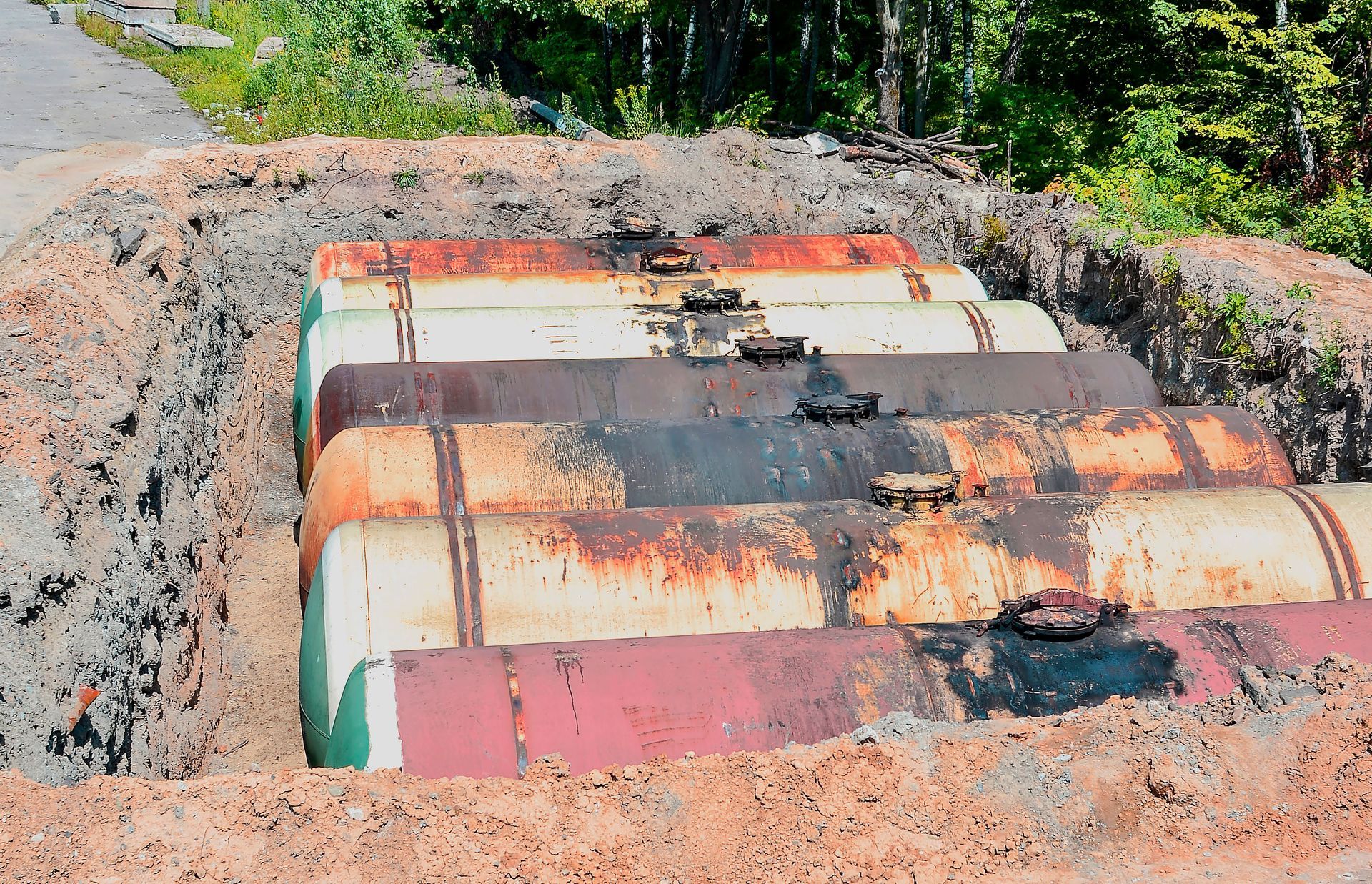 How to Identify Problems With Underground Oil Tanks