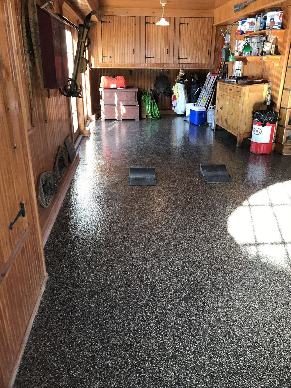 Flaked epoxy coated garage floors