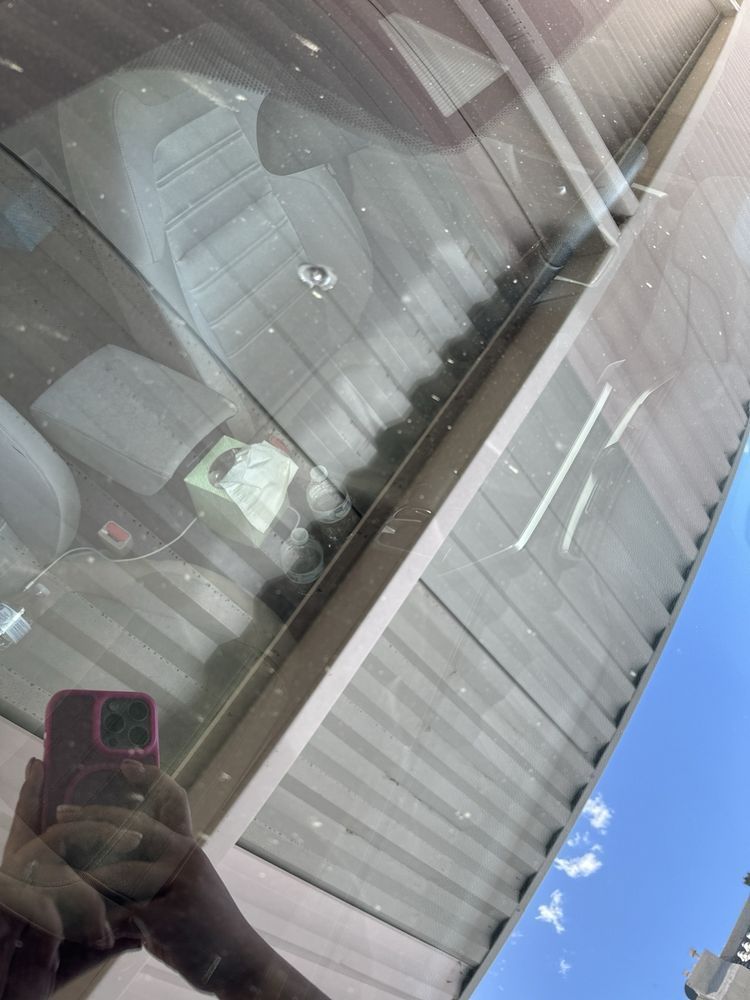 car seats shows through the window glass