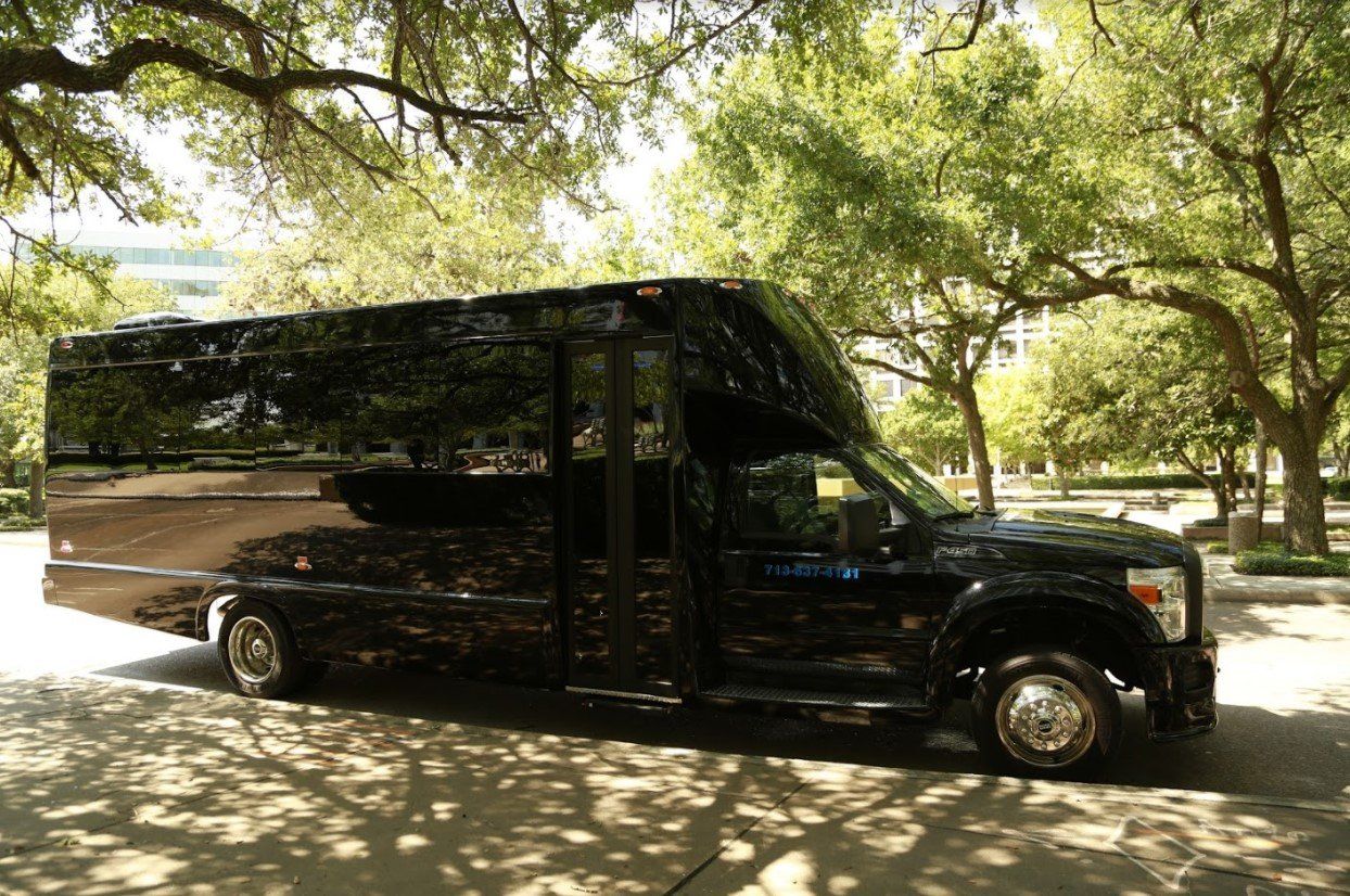 23 Passenger Corporate Shuttle Bus