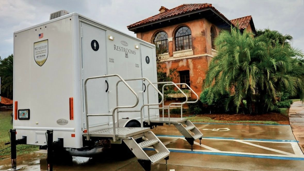 Luxe Flush Restroom Trailers