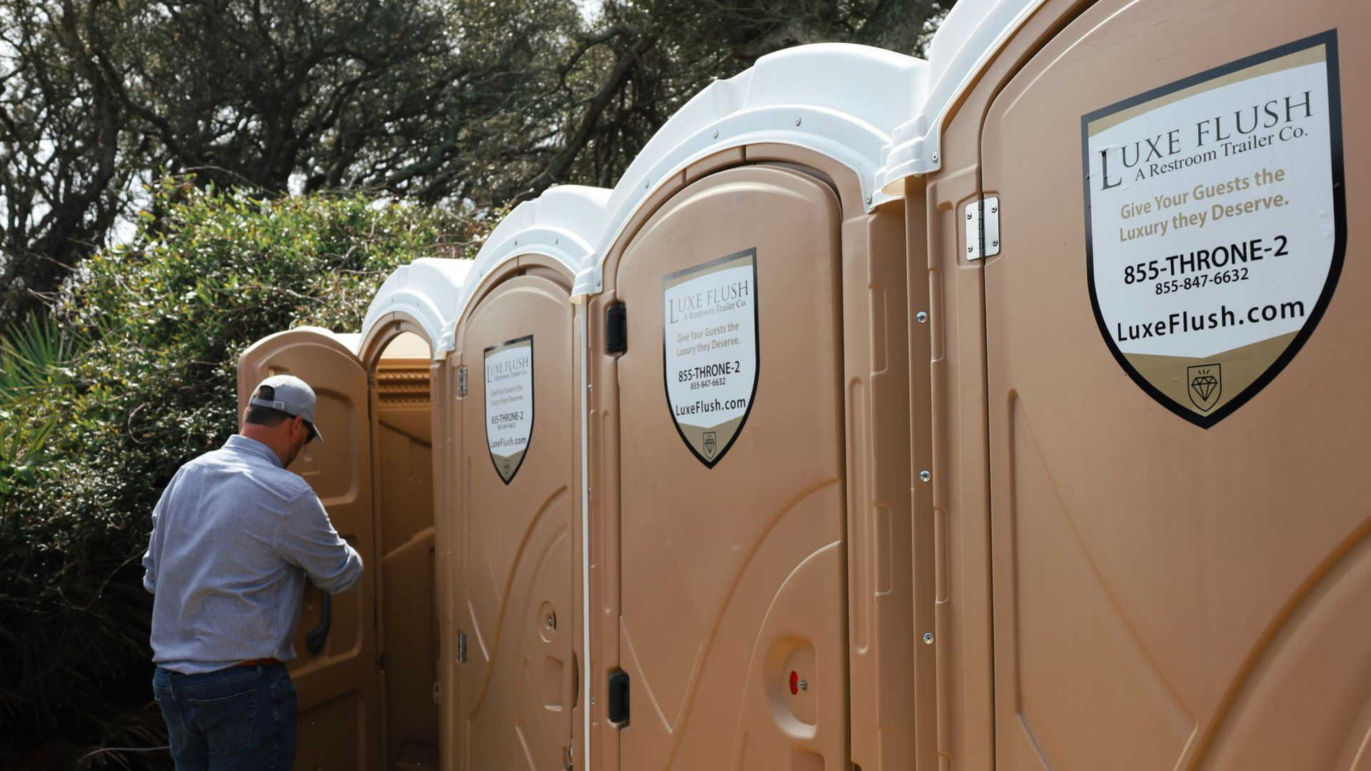 Luxe Flush Restroom Trailers