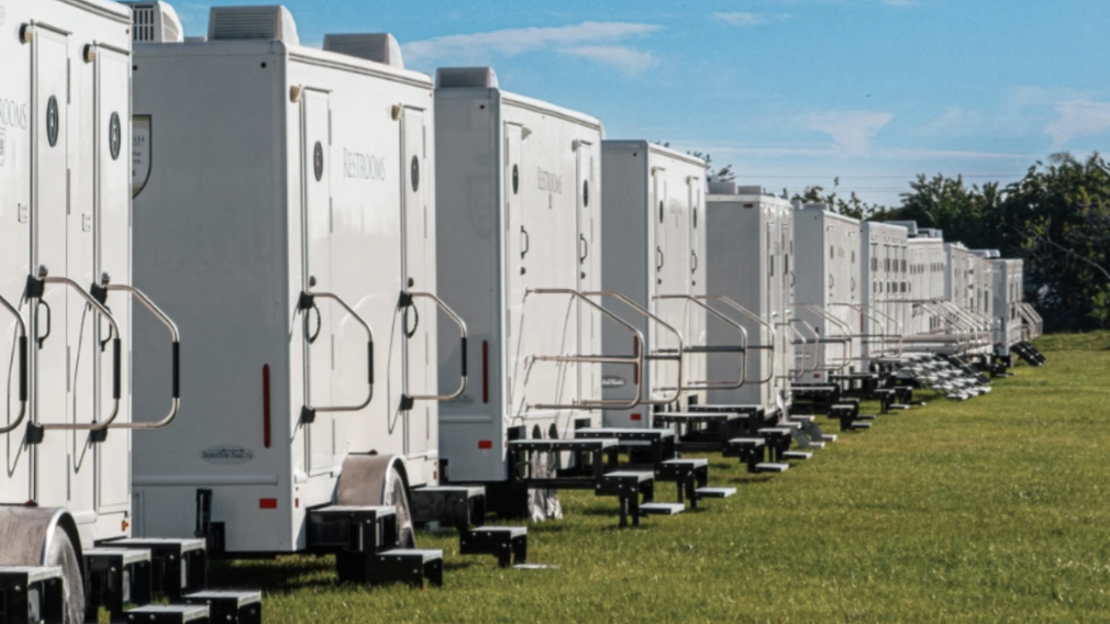 Luxe Flush Restroom Trailers
