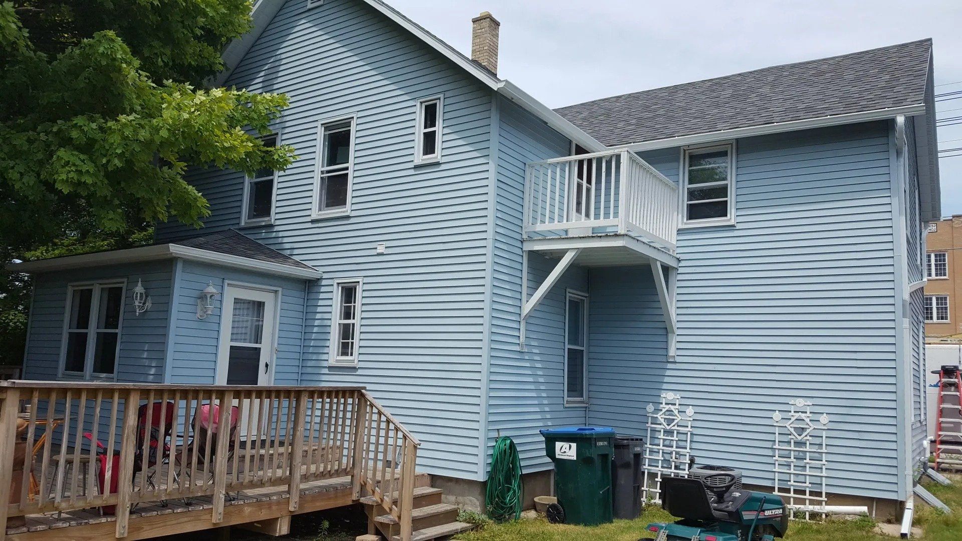 Strap hung and facia mount