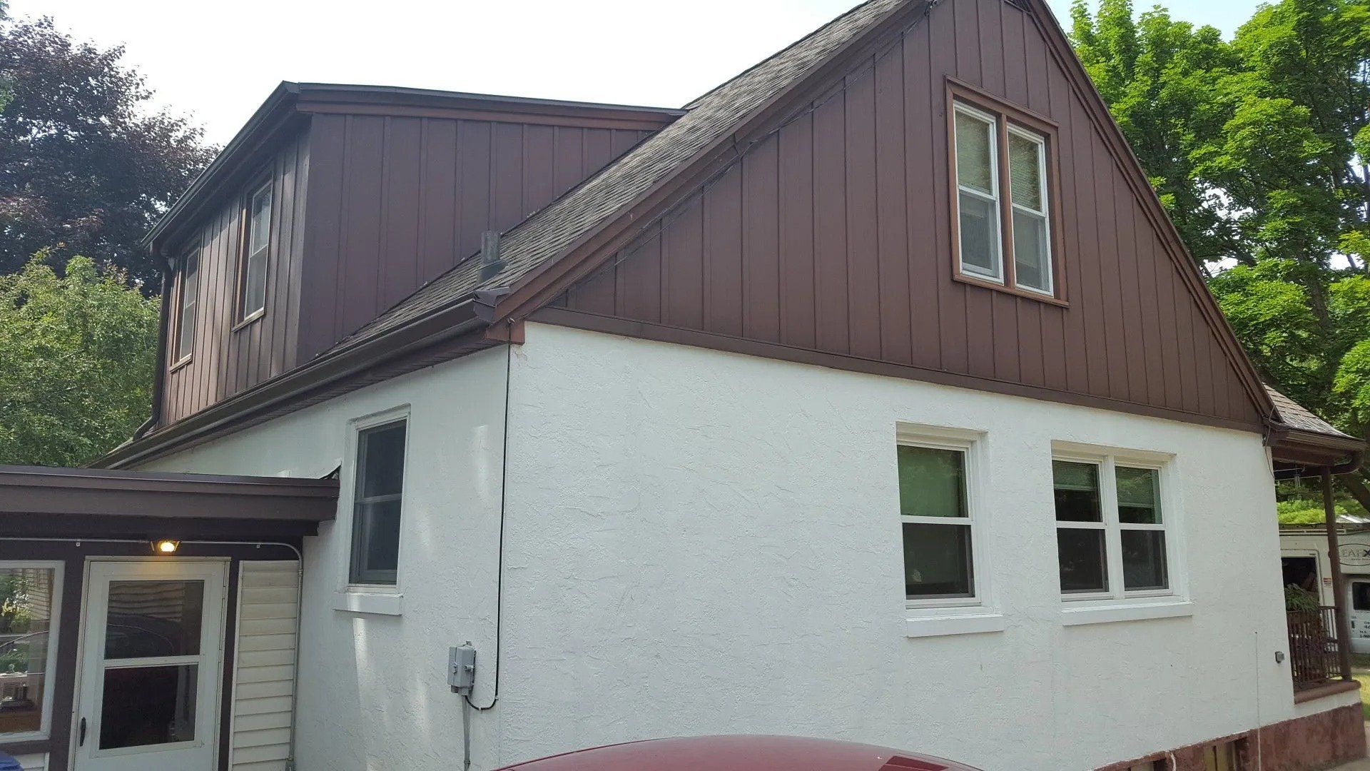 Royal Brown 5 inch Gutter