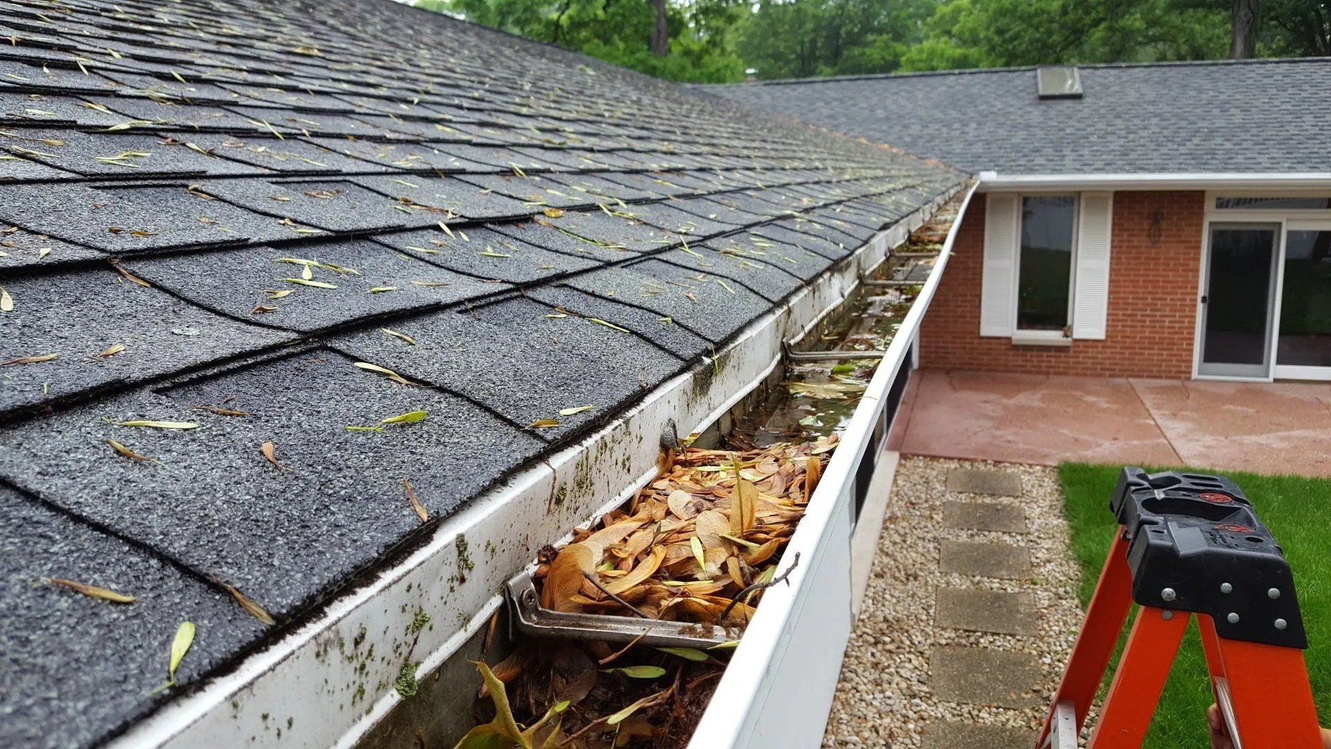 White 5 inch gutters