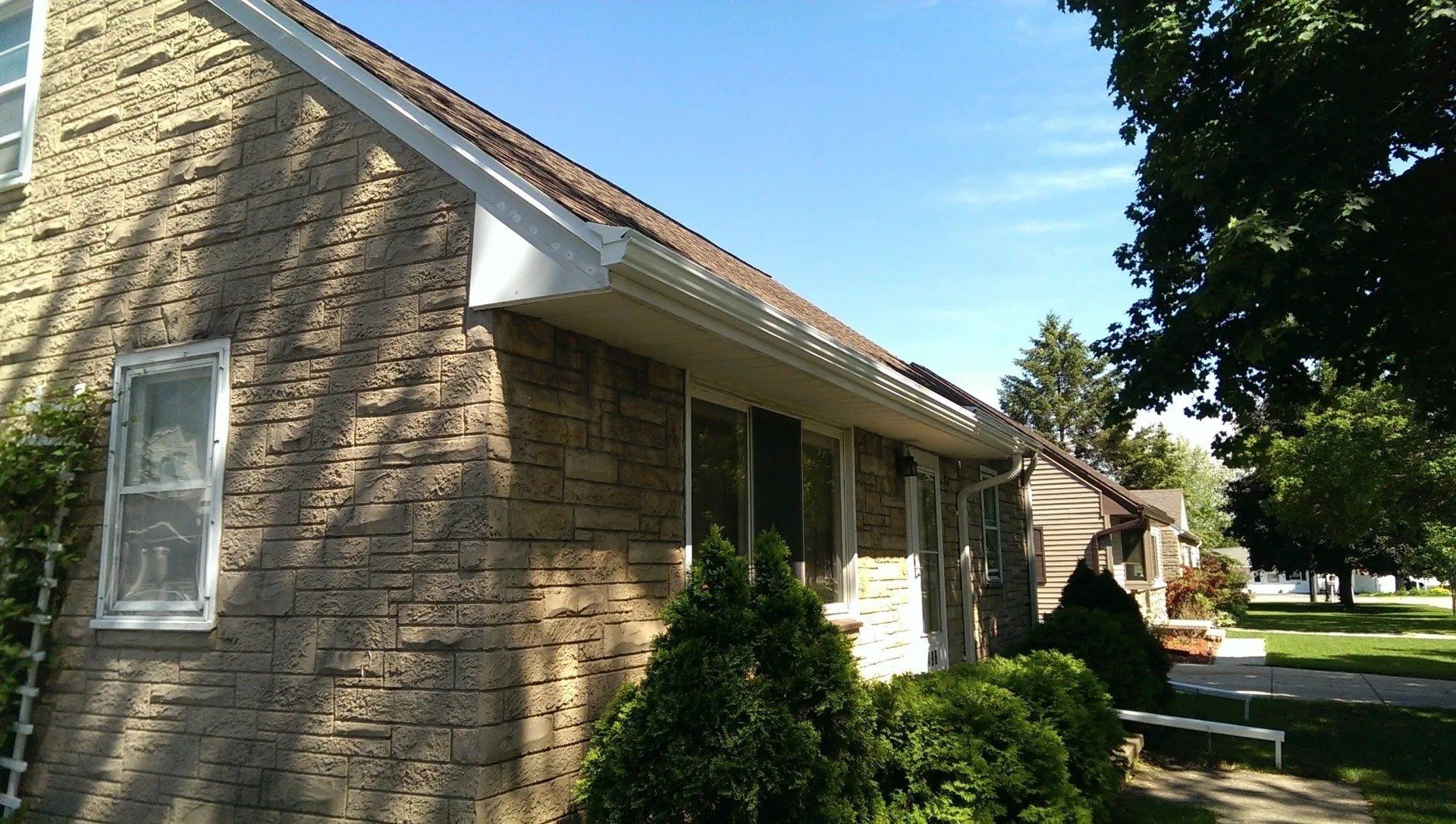 New White Gutters