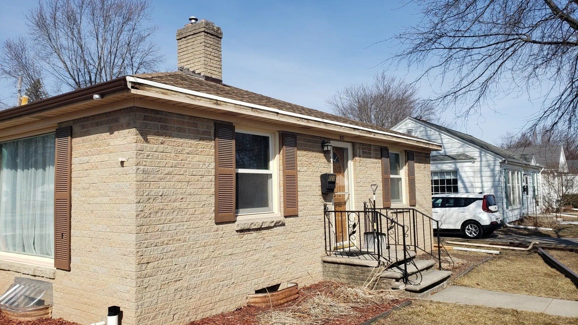 Gutter and downspout