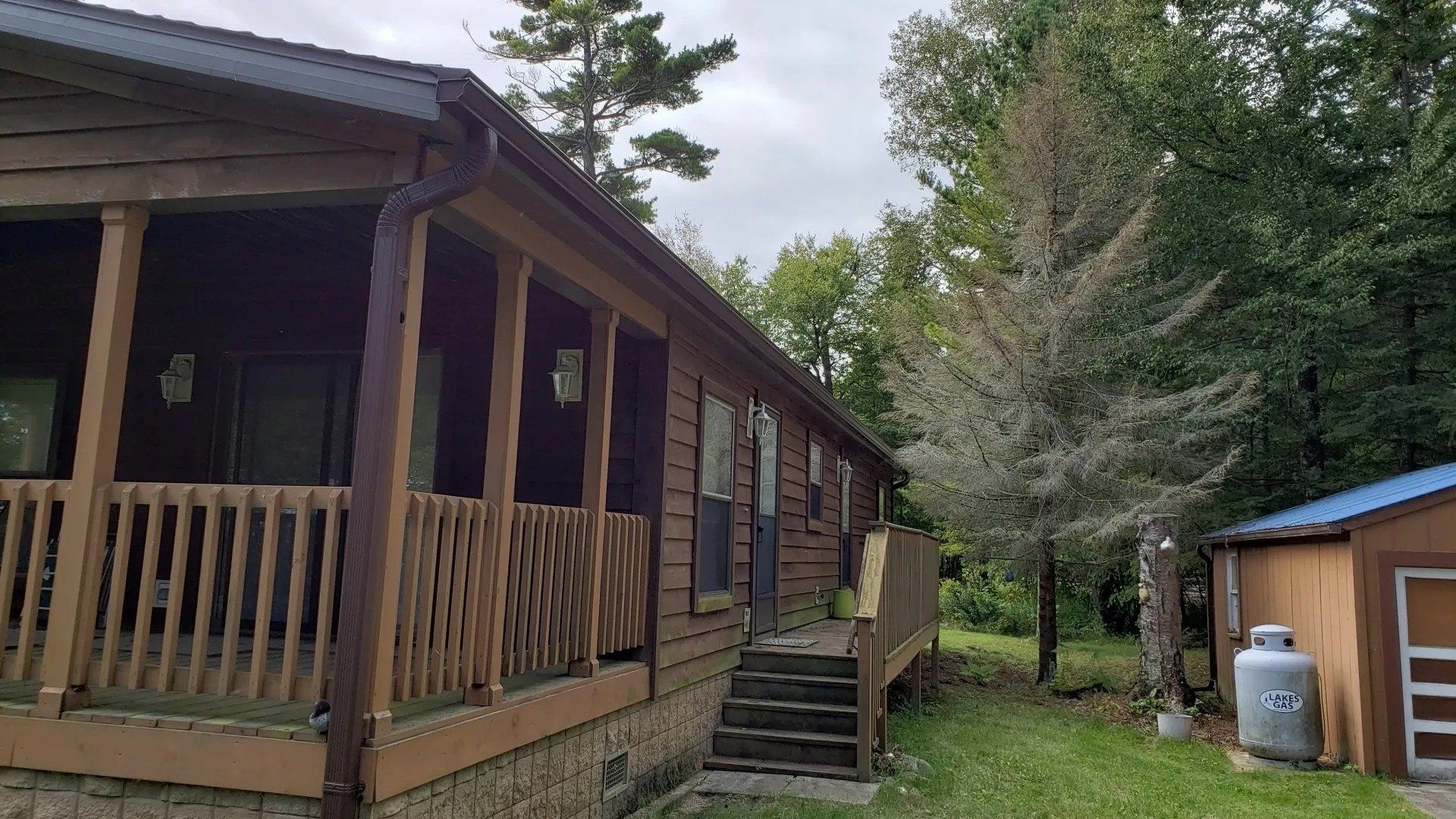 Royal brown 5 inch gutter