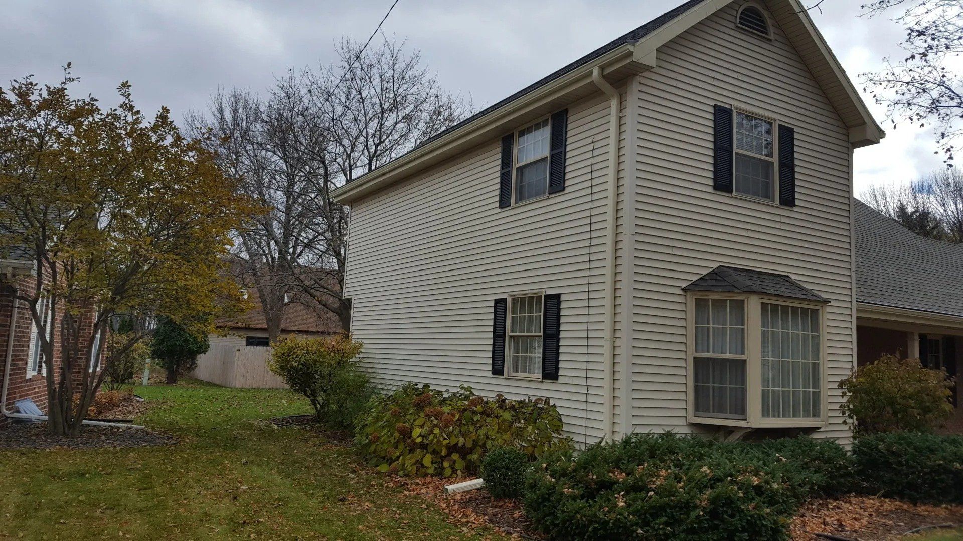 Wicker 5 inch gutter