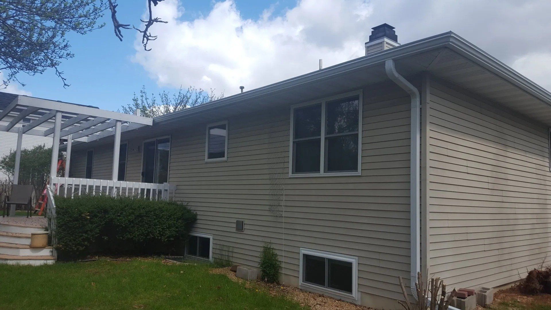 White 5 inch gutters