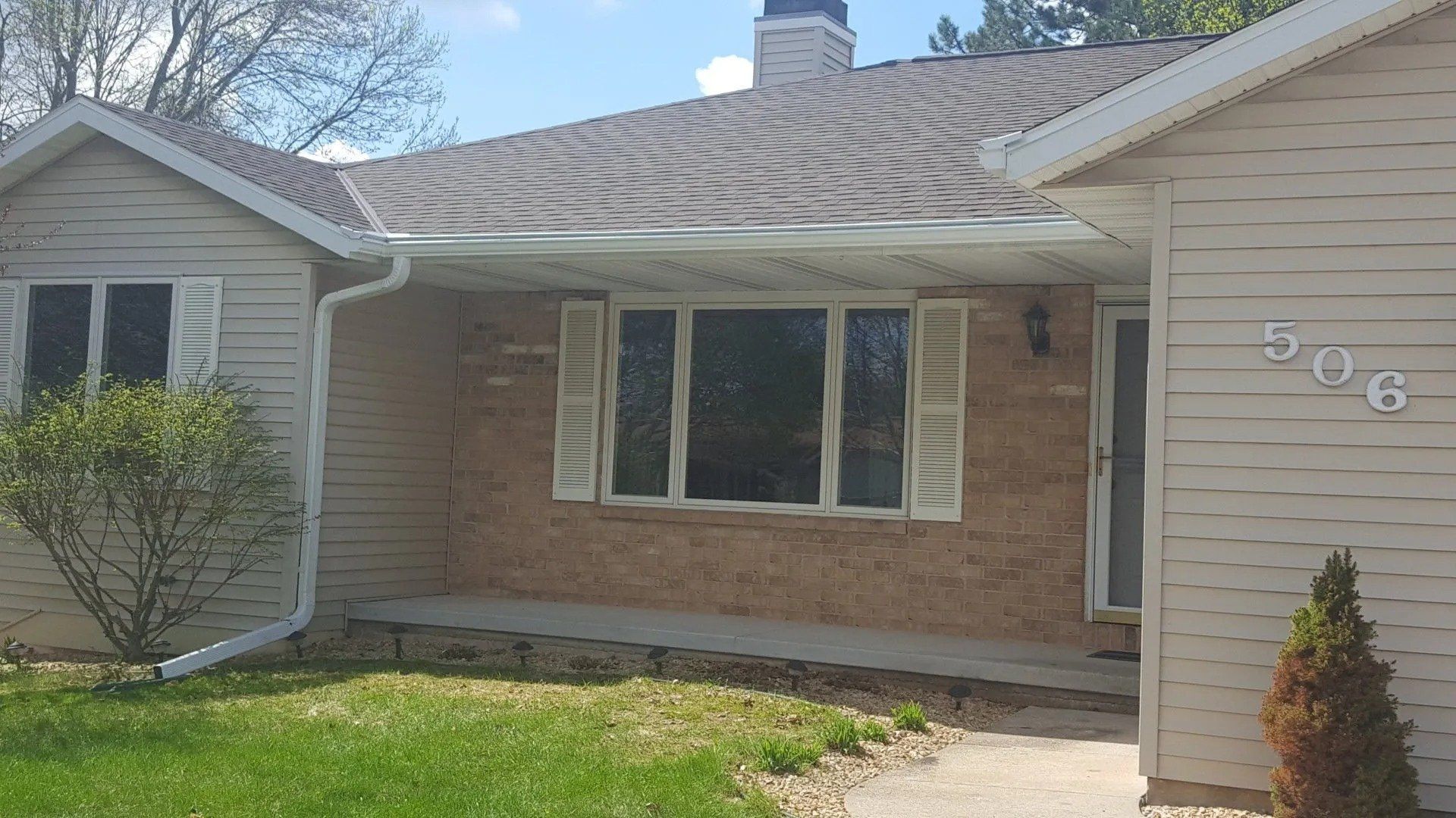 White 5 inch gutters