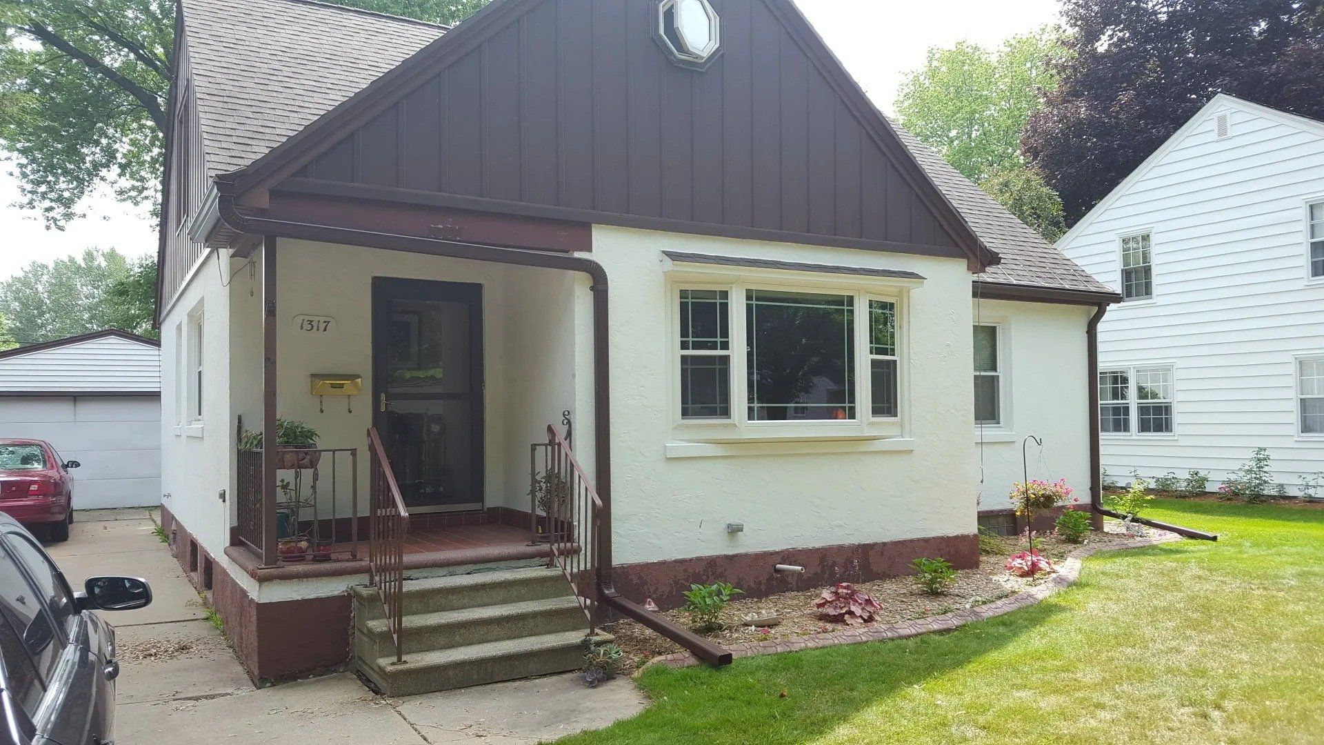 Royal Brown 5 inch Gutter