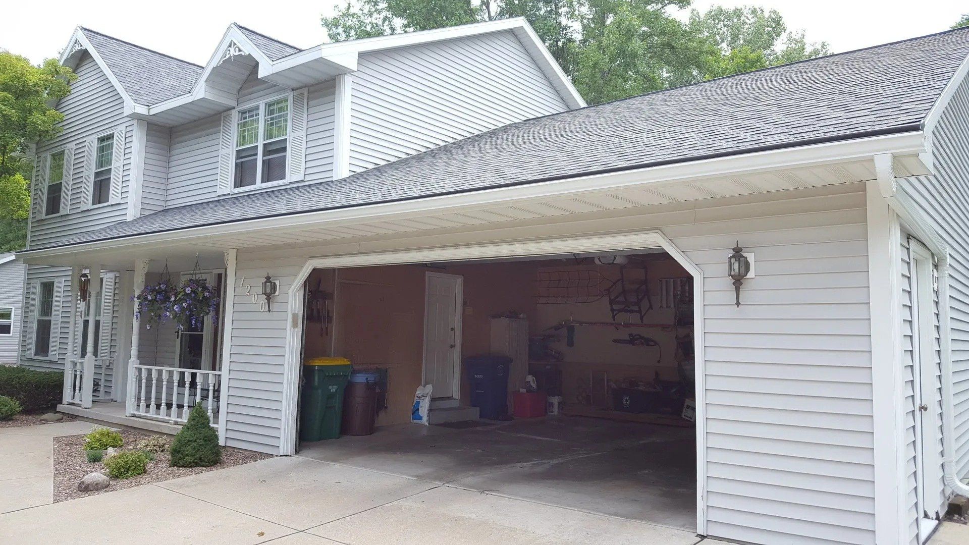 White 5 inch gutters