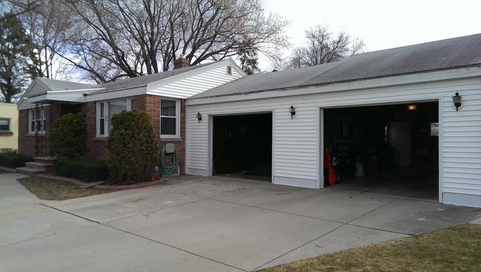 White 5 inch gutters