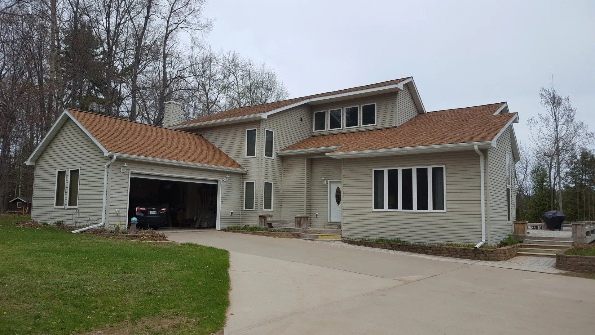 White 5 inch gutters