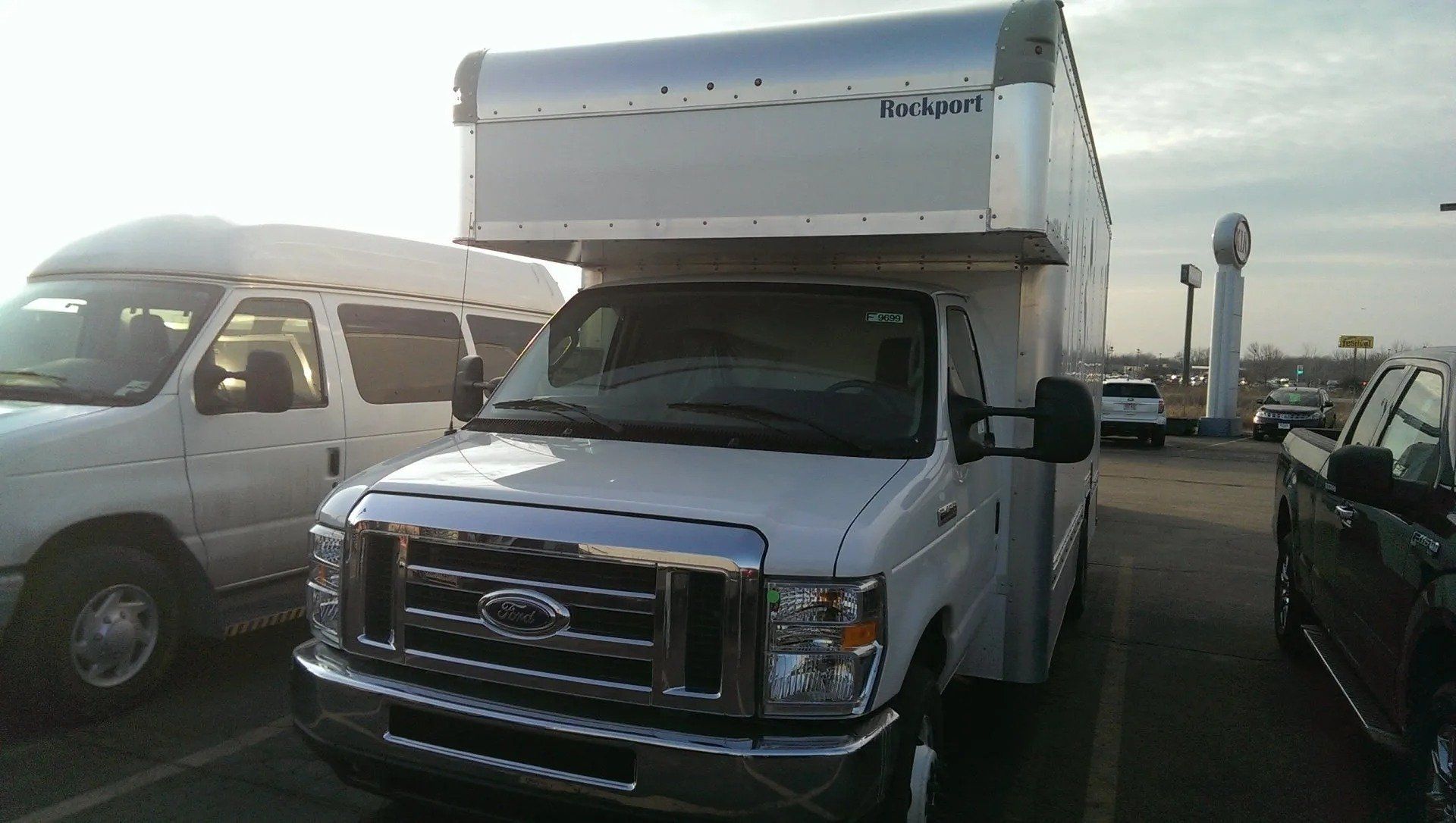 Ford E450
