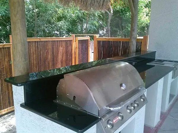 Outdoor Kitchen Countertops