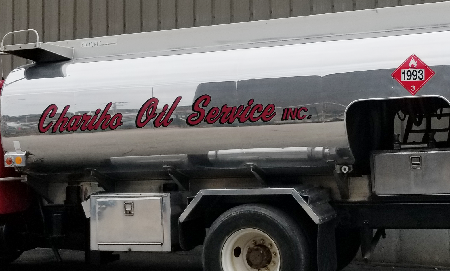 Oil truck