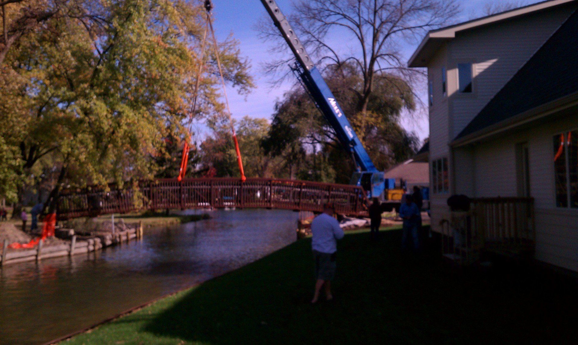 Crane service at the bridge