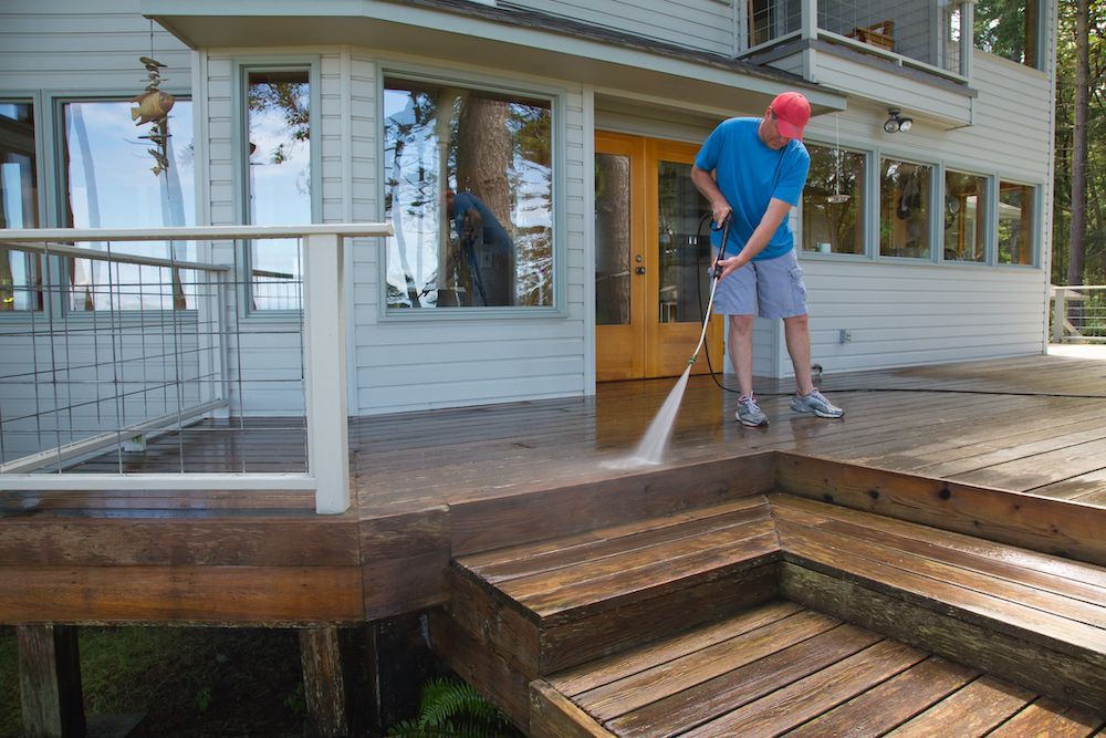 Top spring maintenance tips for wooden decks and fences