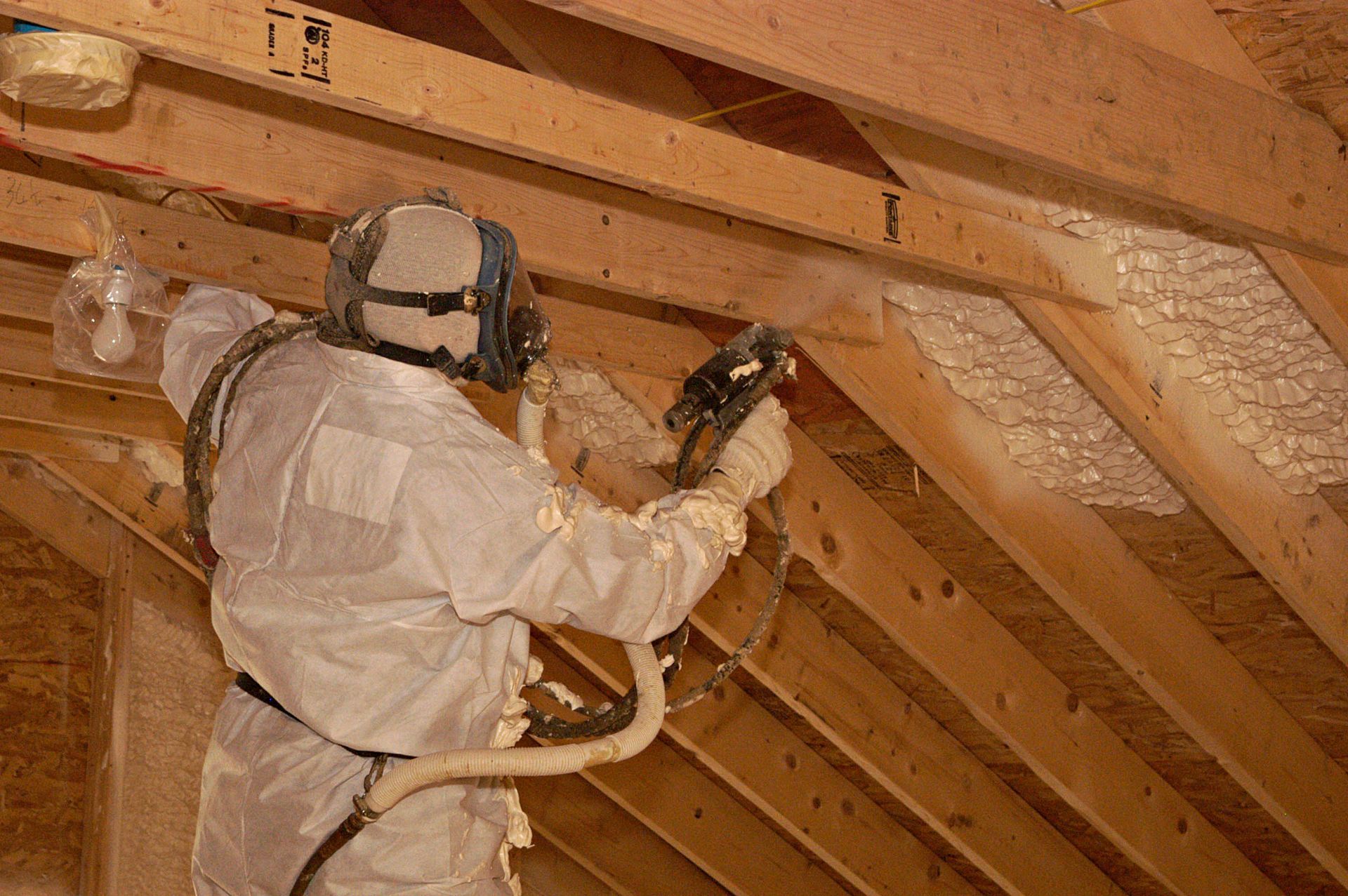 spray foam insulation contractors