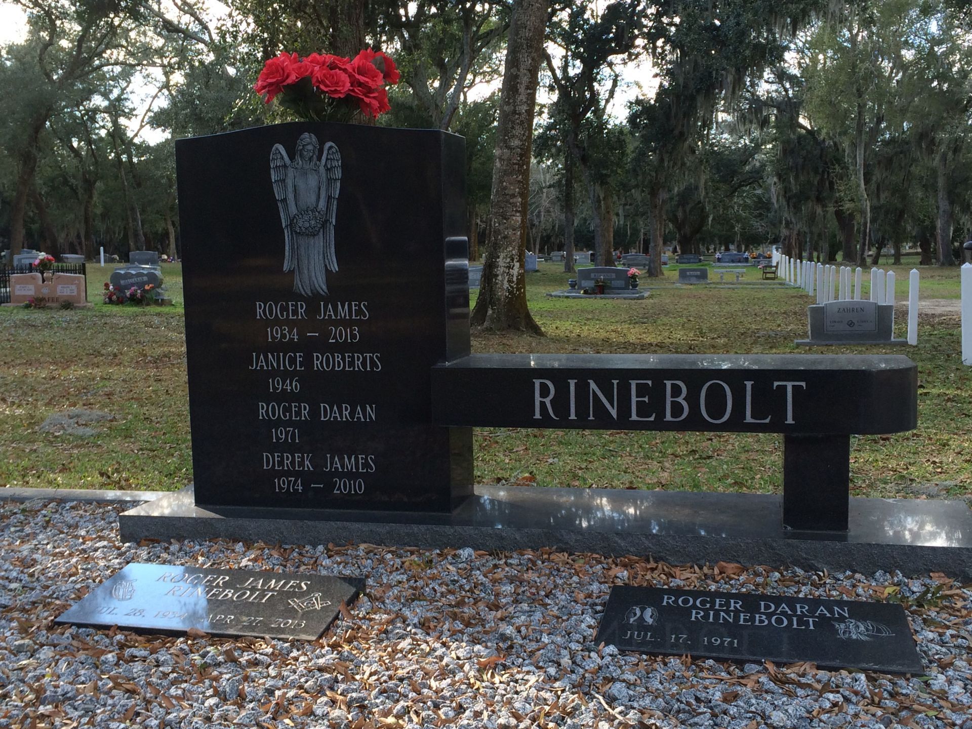 B & B Monuments | Headstones | Fernandina Beach, FL