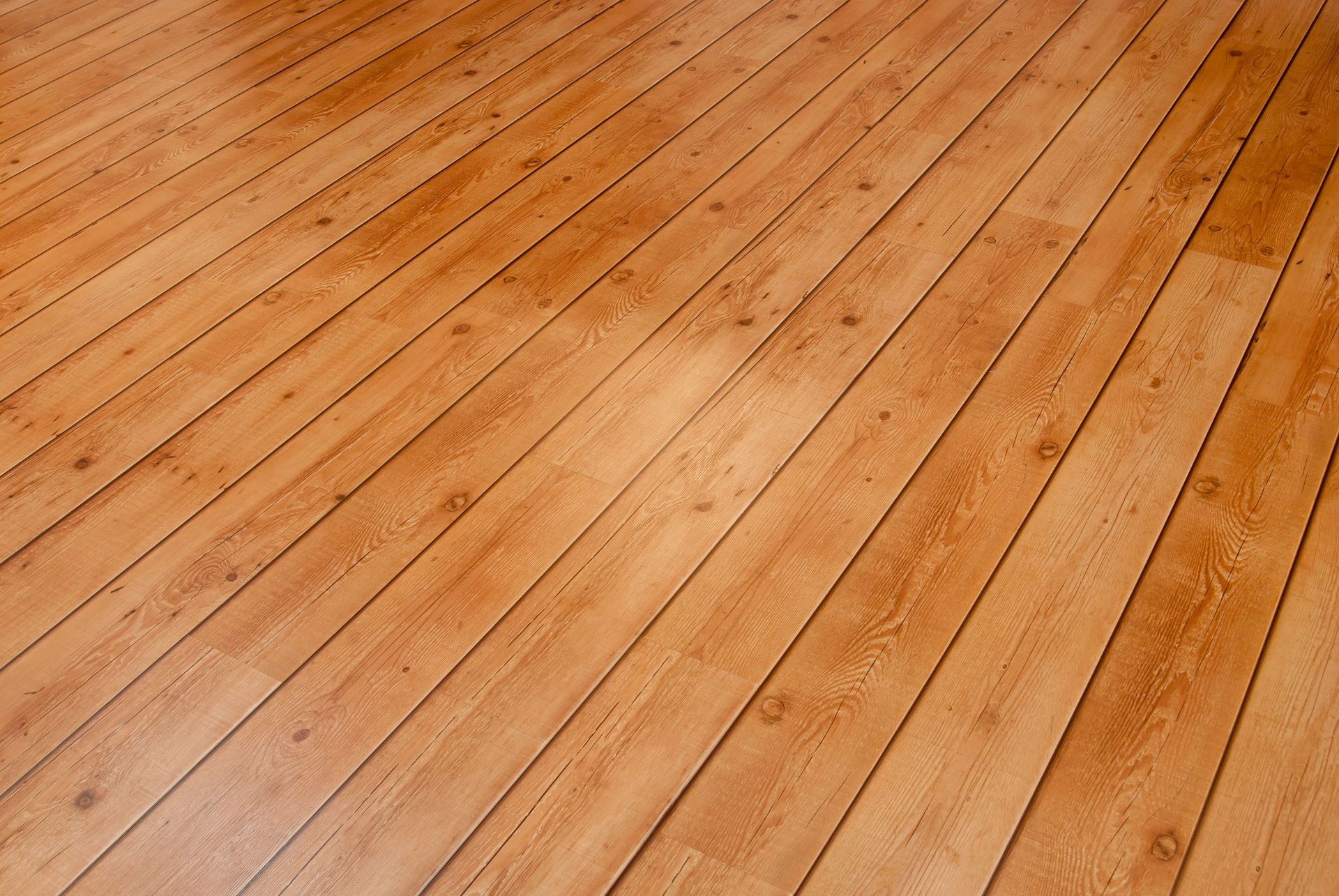 5 Benefits of Hardwood Floor Refinishing