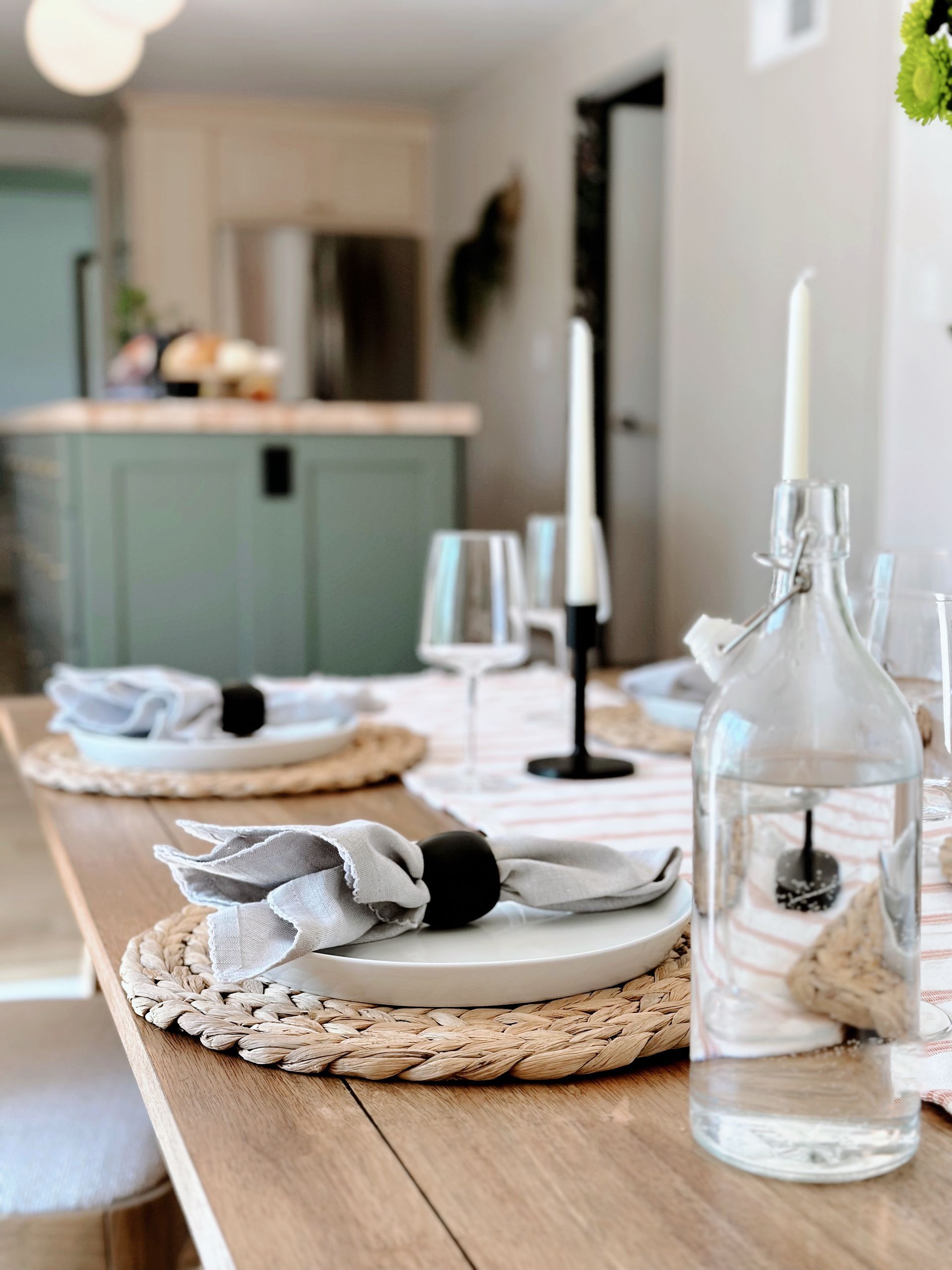 Indianwood Kitchen dining