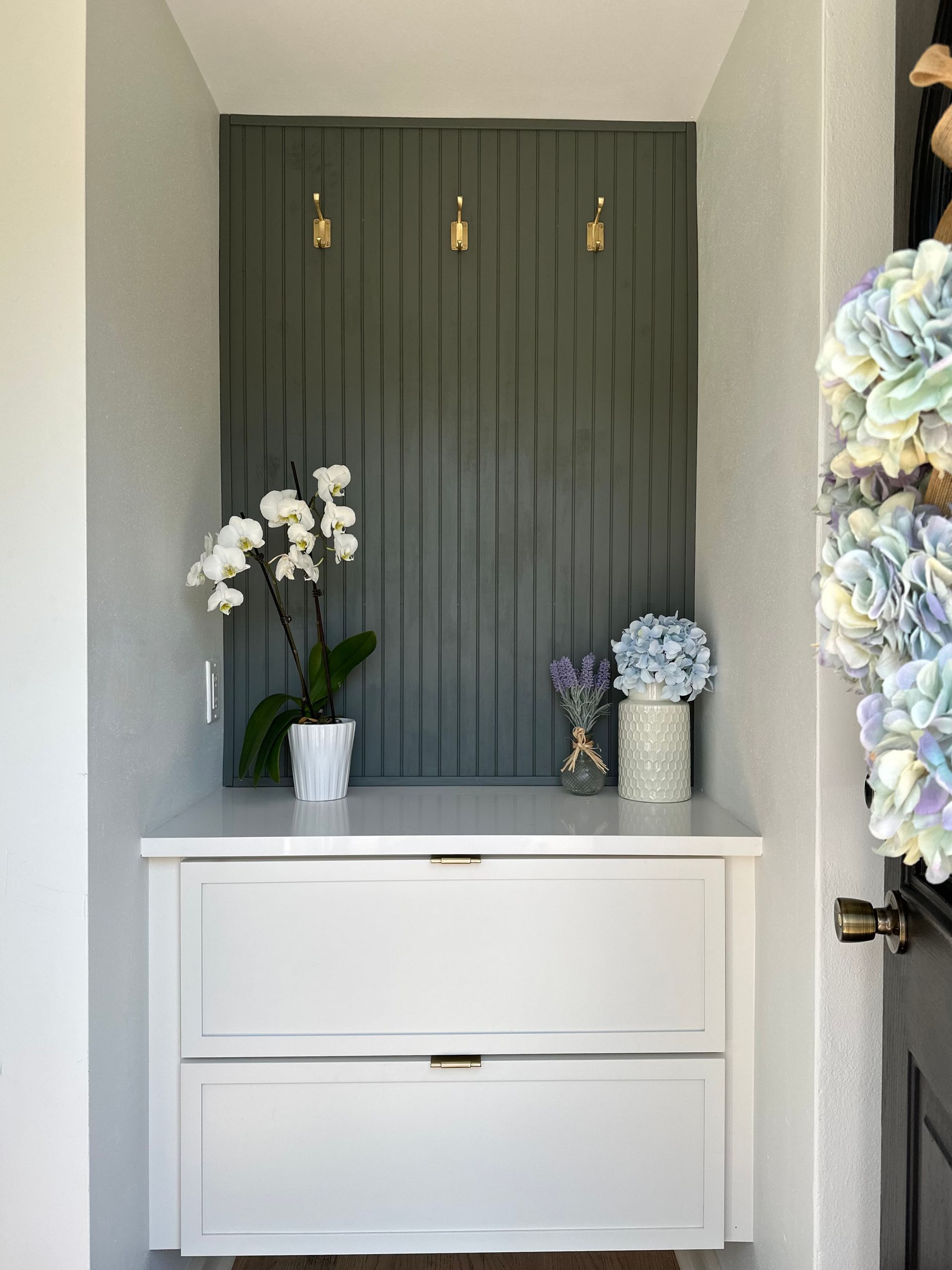 Town of Lake Kitchen cabinet