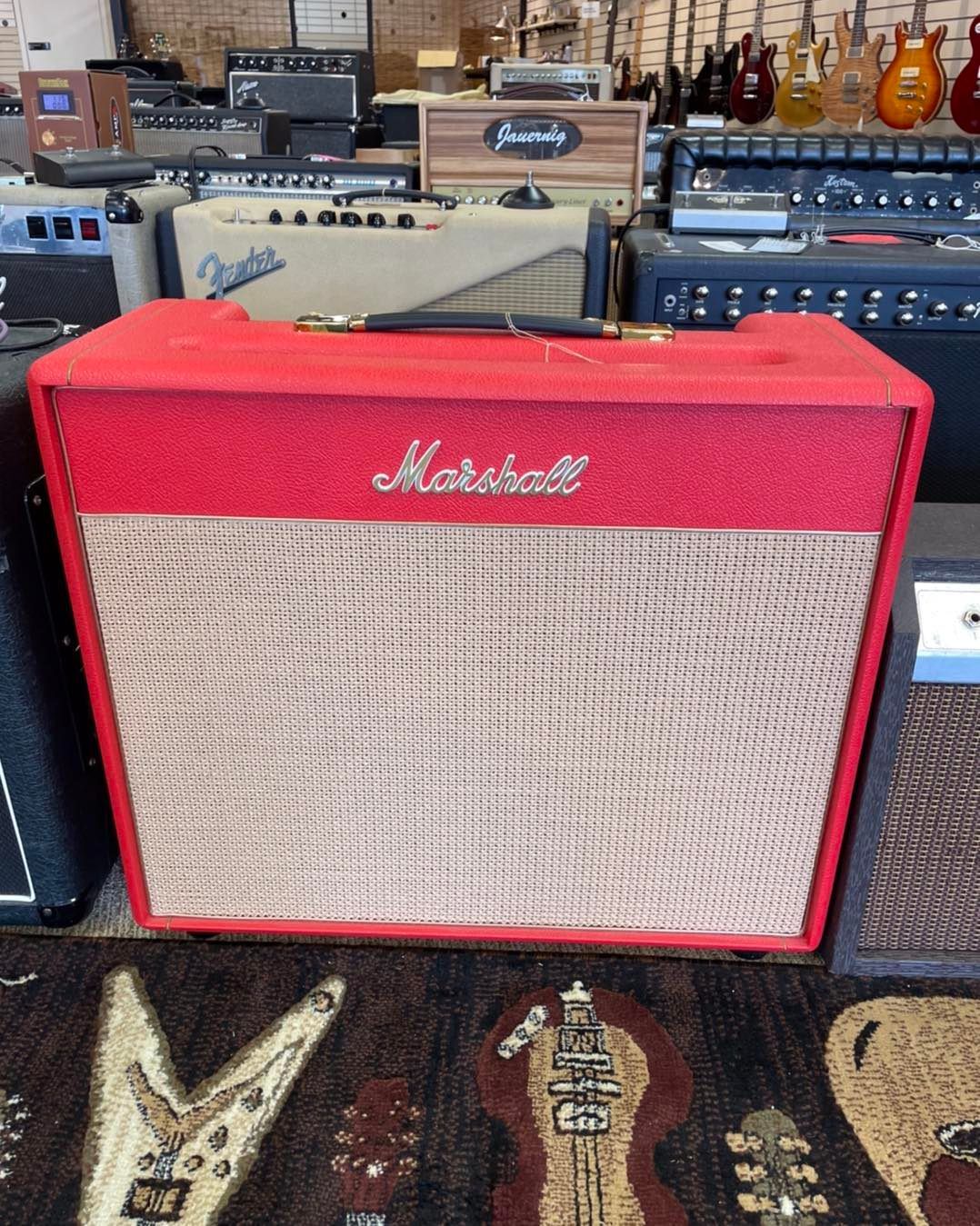 Red amplifier
