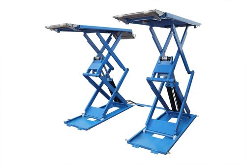 Two blue scissor lift platforms on a white background, raised to different heights