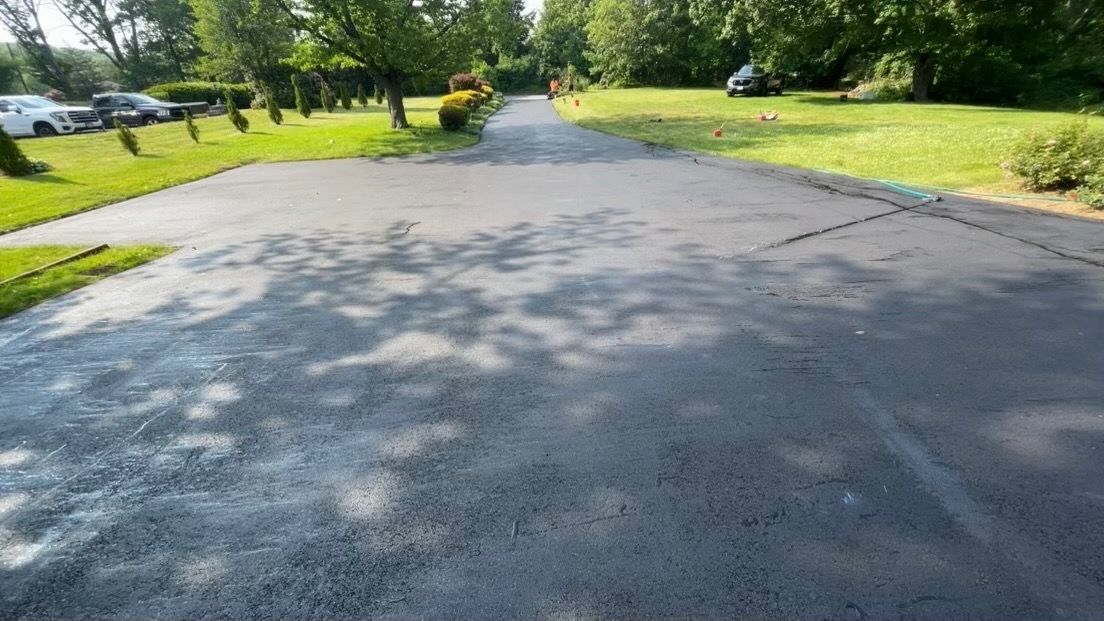 Asphalt driveway - After