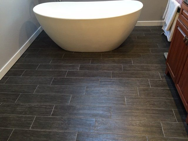 Bath tub and flooring
