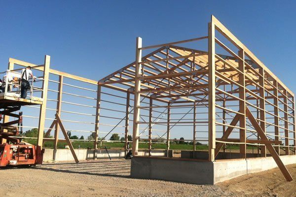 Pole barns construction
