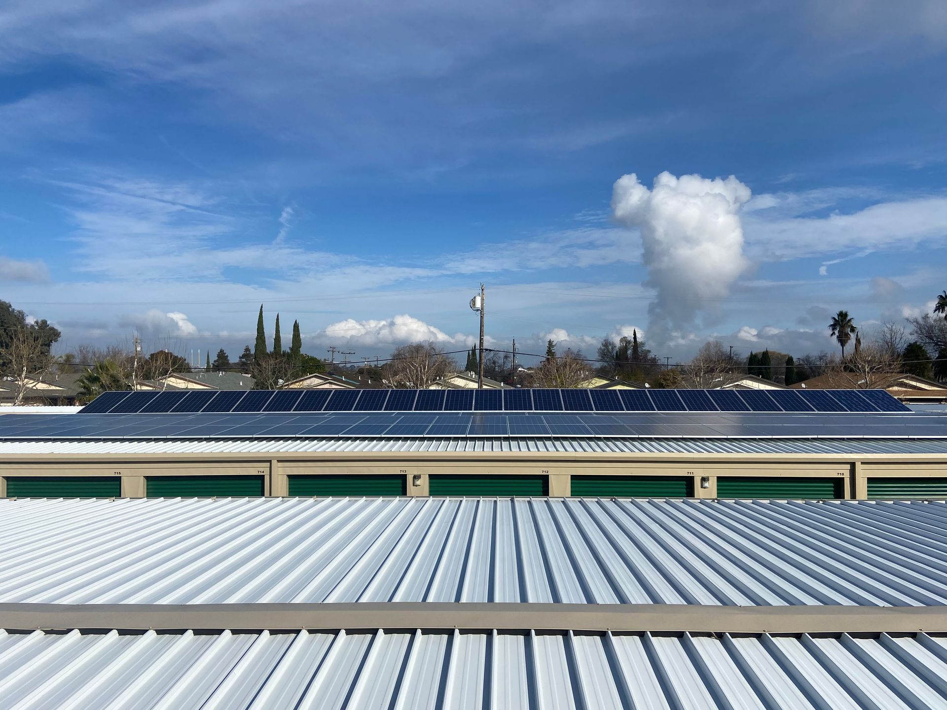 A roof with a lot of solar panels on it