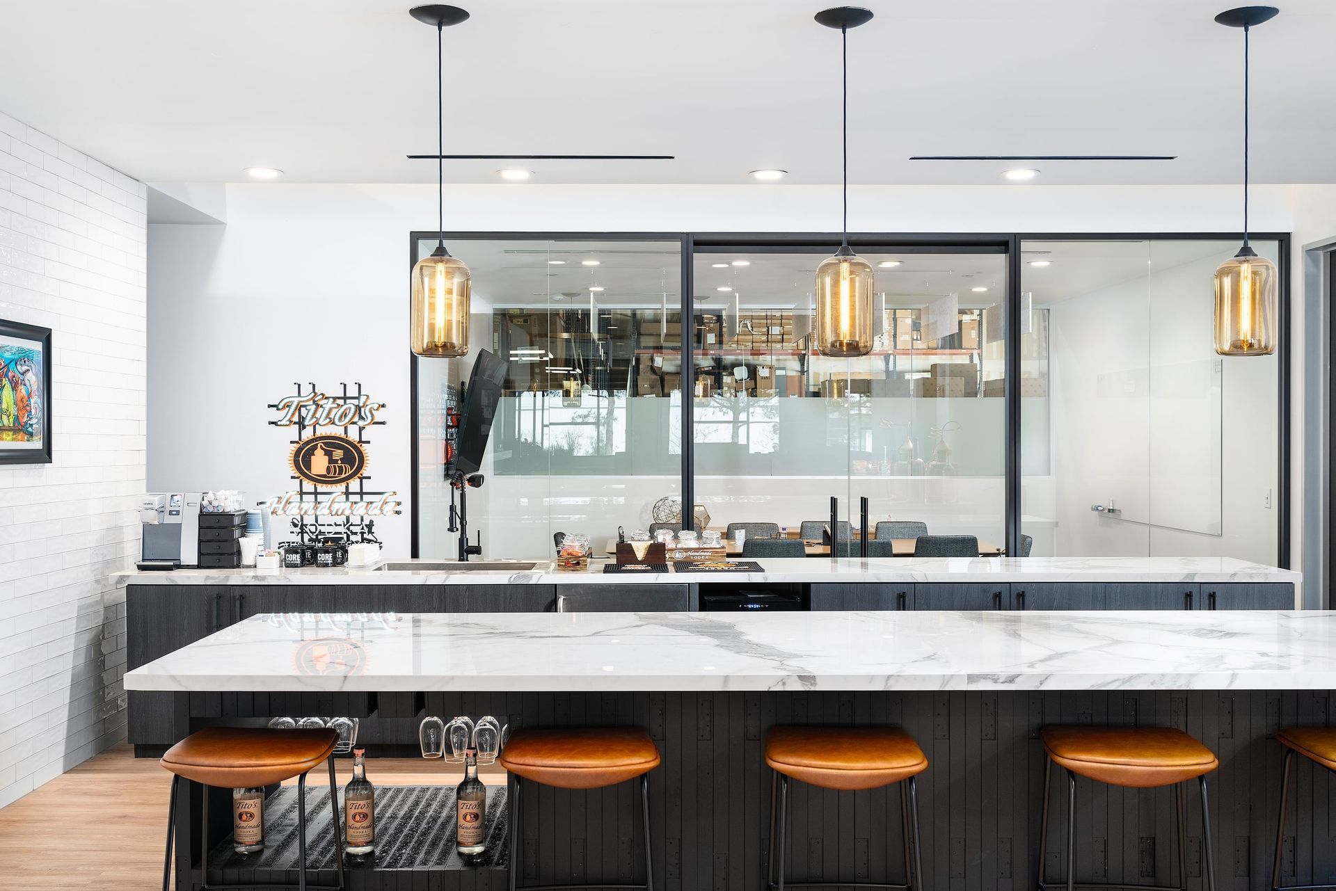 Moderno Porcelain Works