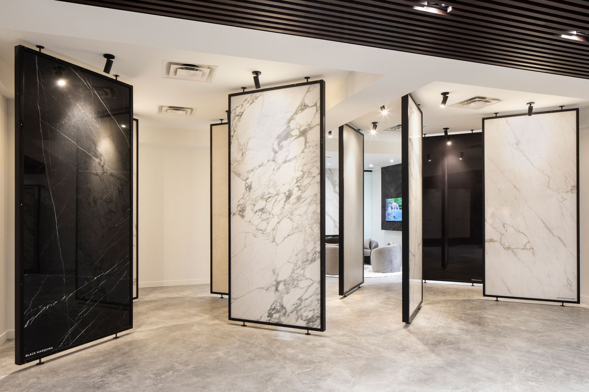 Moderno Porcelain Works