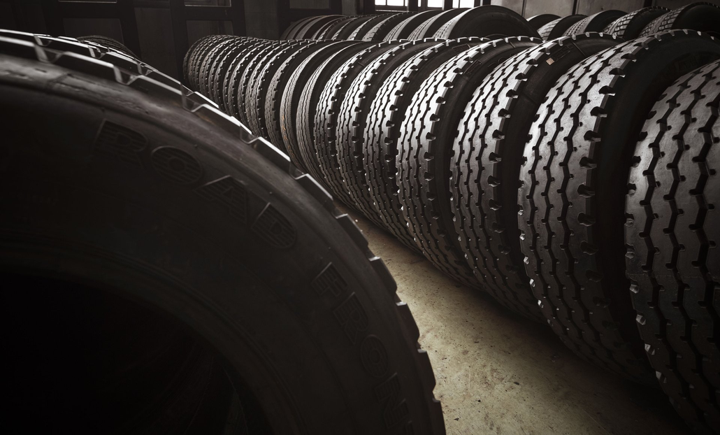 Tires & Mohr