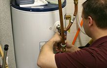 Energy-efficient hot water heater