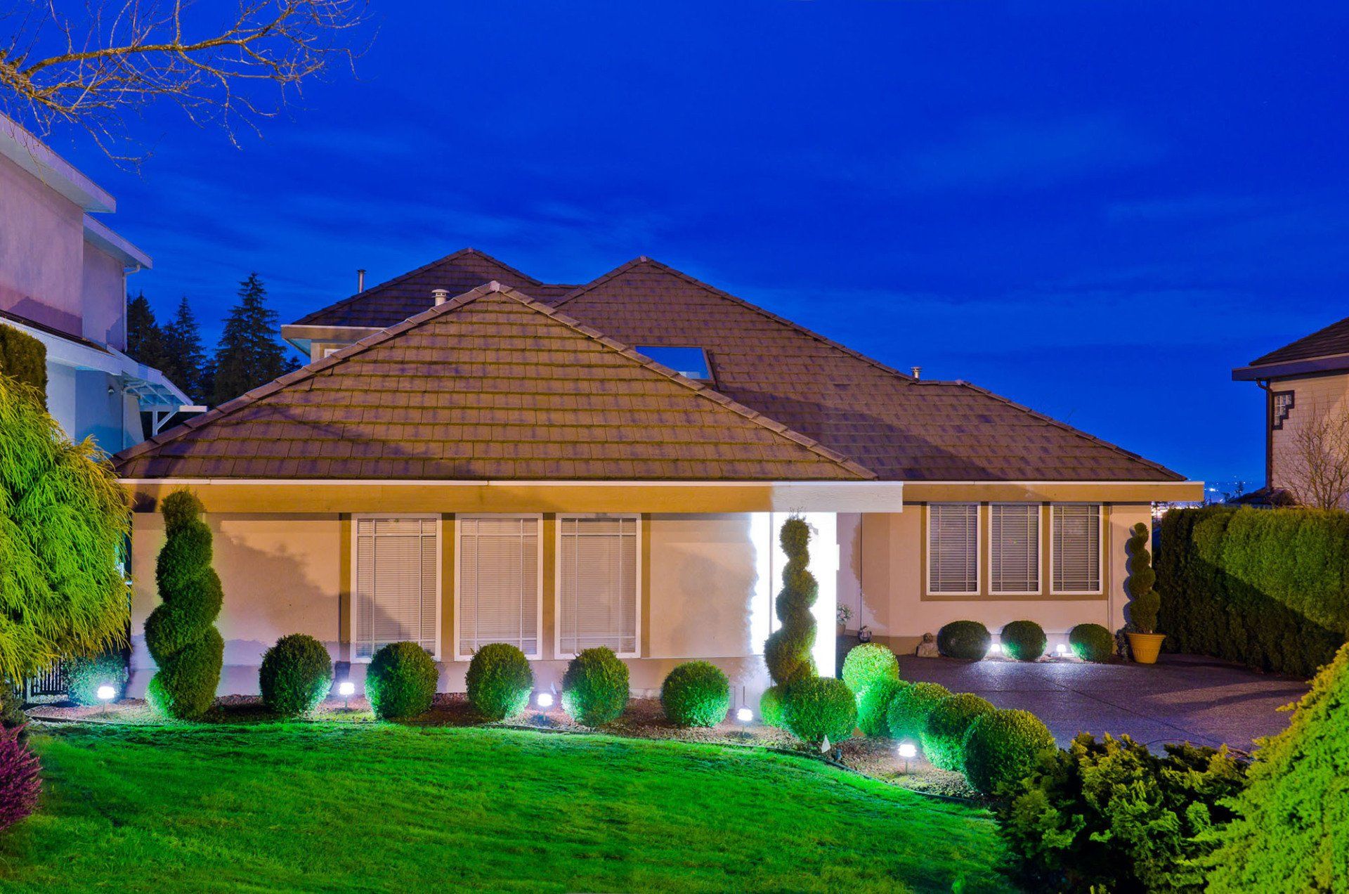 Landscape Lighting Contractor Mooresville, Cornelius & Huntersville, NC Fireflies Landscape