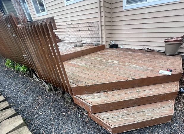 Wooden deck for refinishing