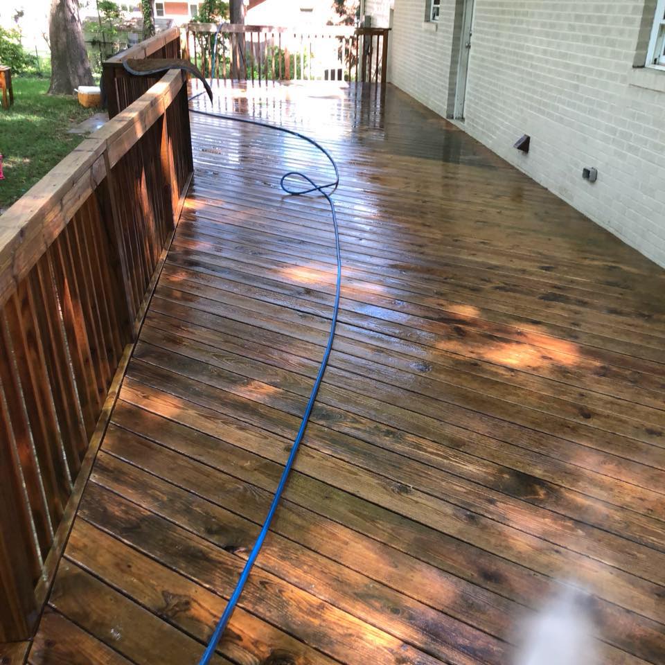 Pressure washing service