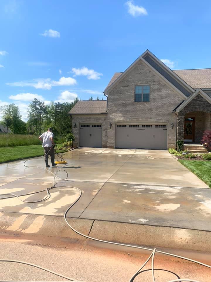 Pressure washing service