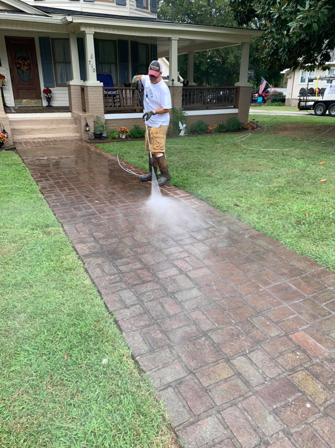 Pressure washing service